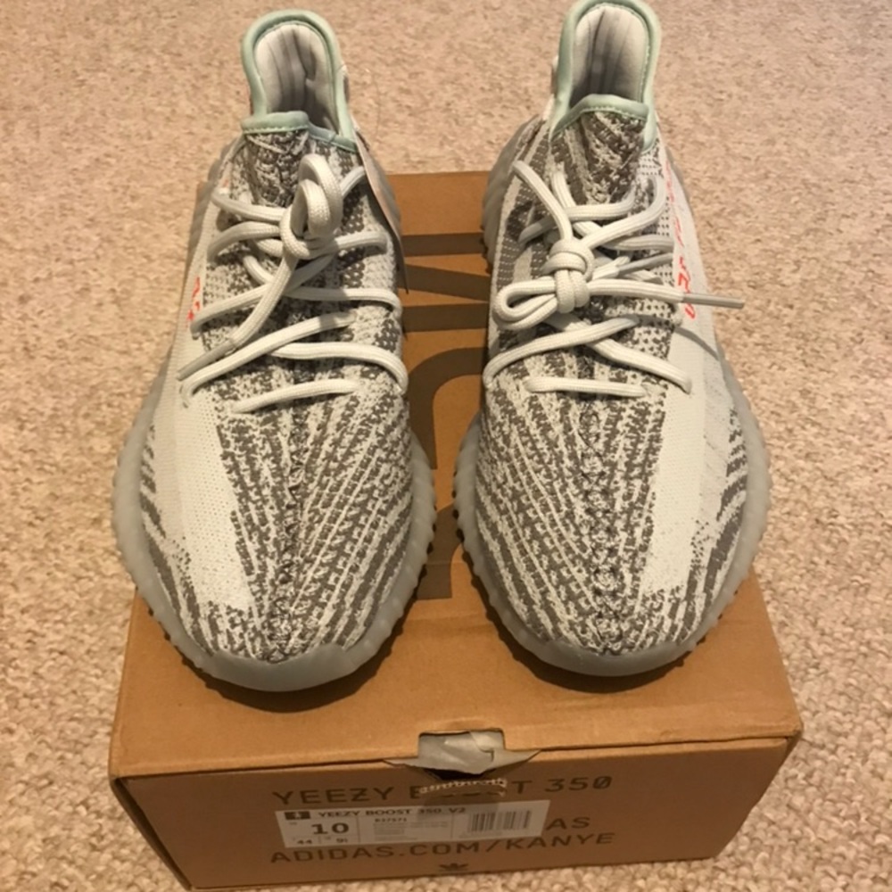 Yeezy Boost 350 V2 Blue Tints Mens Size 10